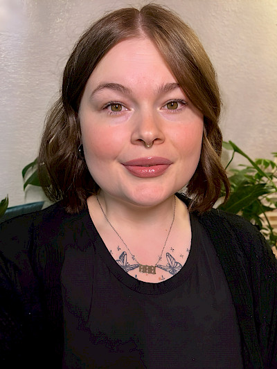 Photo of Chelsey Curtis