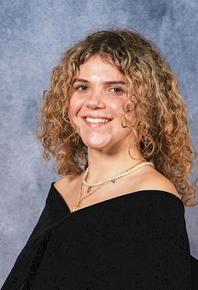 Photo of Adriana Amanti